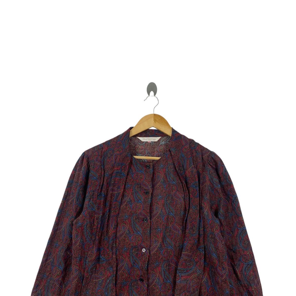 Burberry Vintage 90’ BURBERRY LONDON PAISLEY AOP Casual Tee Shirt Size S / US 4 / IT 40 - 2 Thumbnail