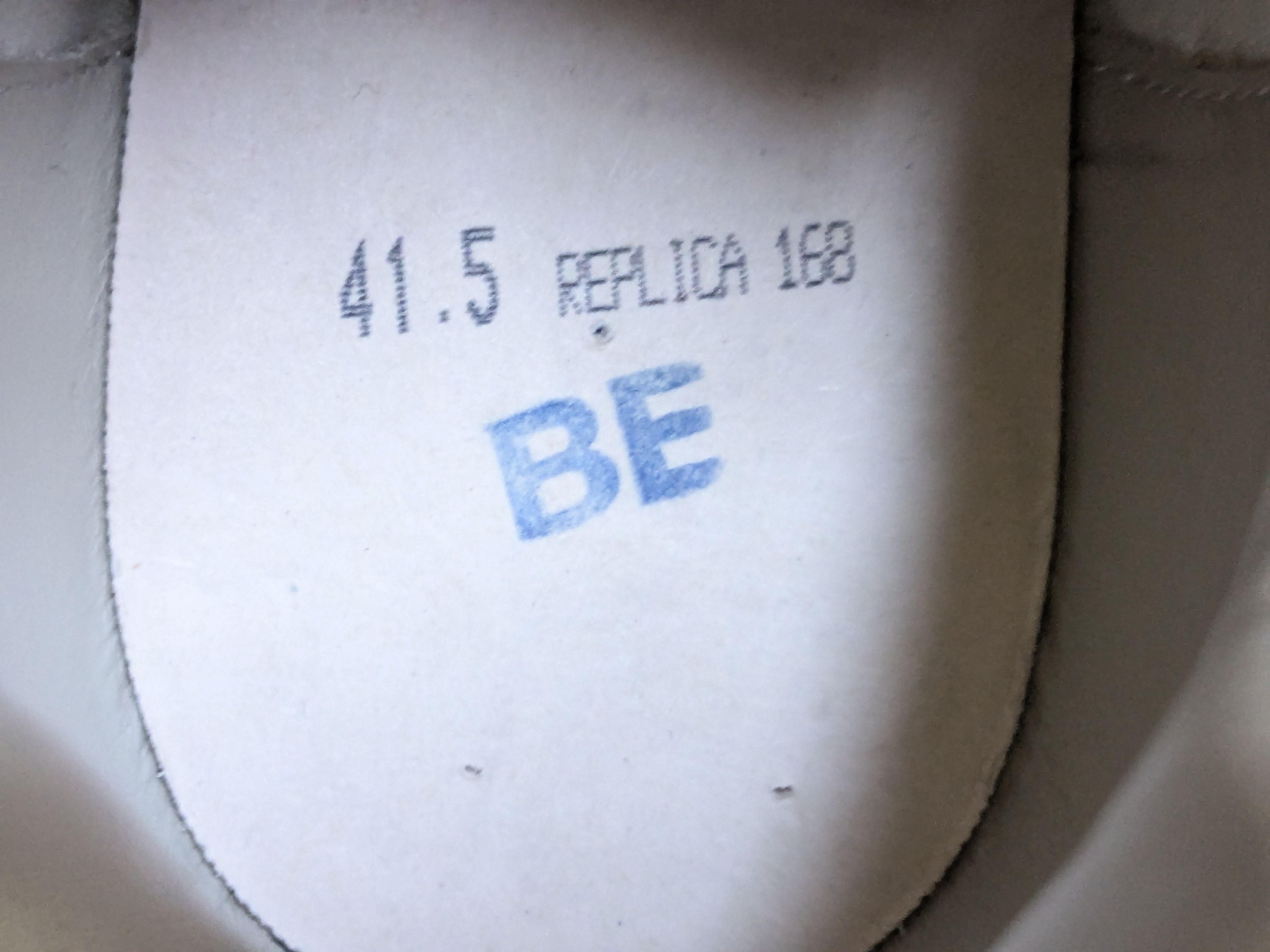 Maison Margiela Maison Margiela GAT Replica White Gray 8.5 41.5 Low Tops Size US 8.5 / EU 41-42 - 8 Thumbnail
