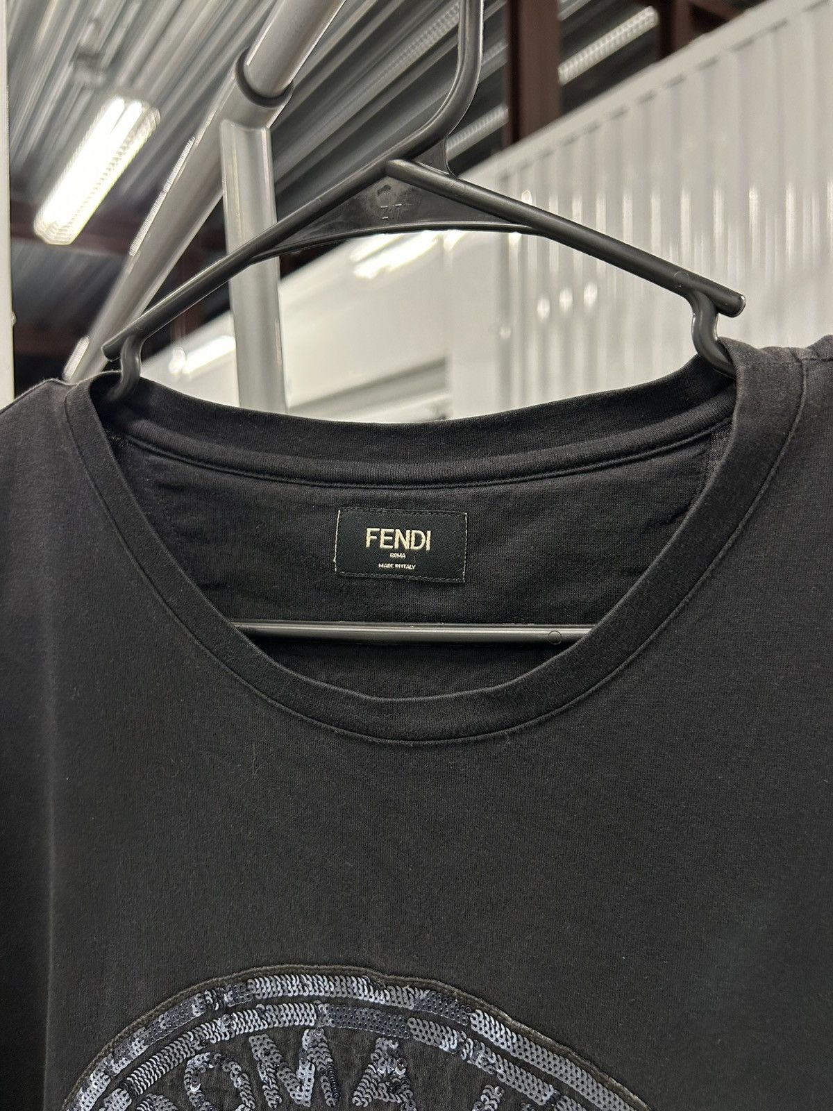 Fendi Fendi circle logo tshirt Size US M / EU 48-50 / 2 - 3 Thumbnail