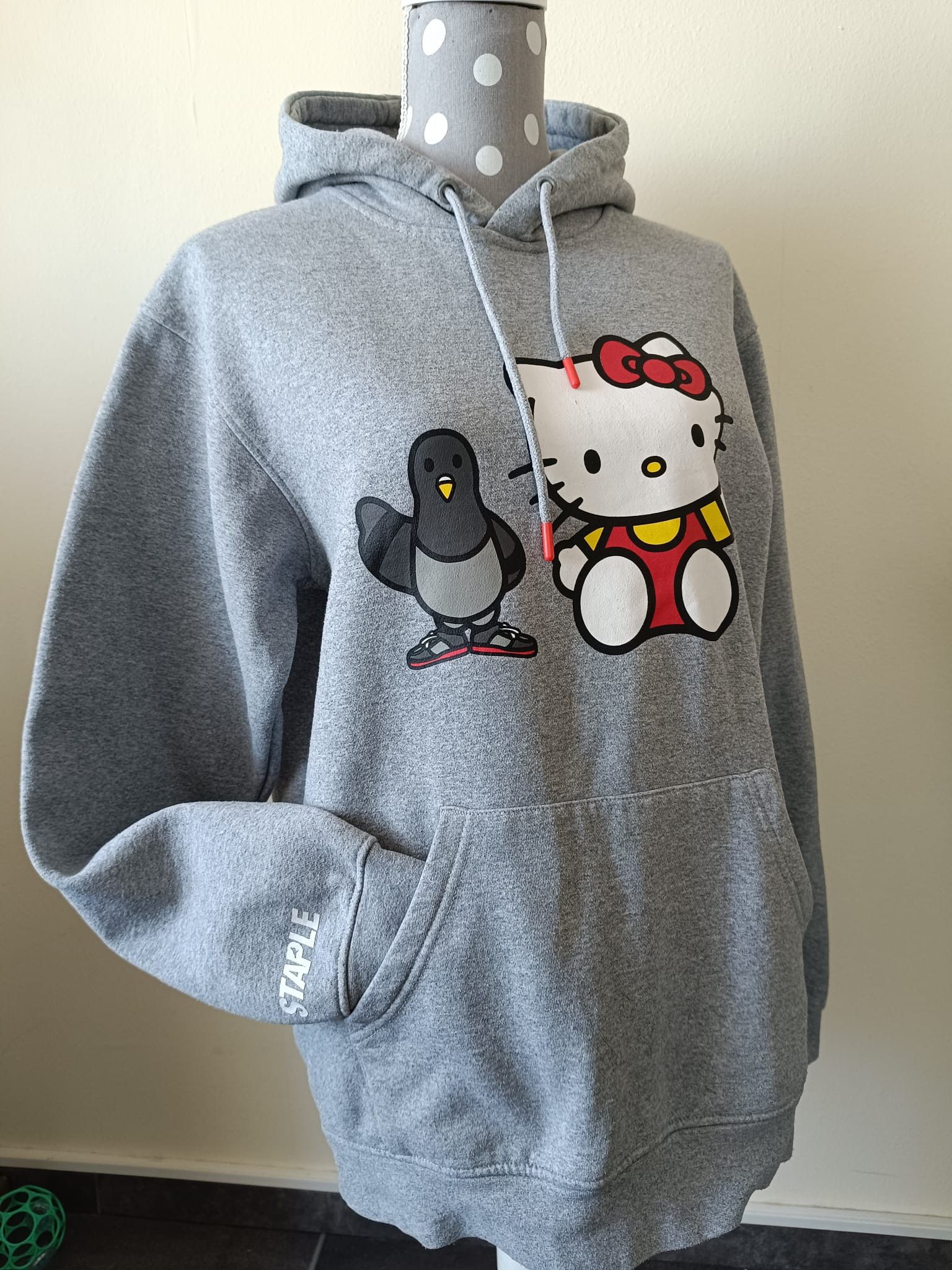 Staple Staple X Hello Kitty Size US M / EU 48-50 / 2 - 1 Thumbnail