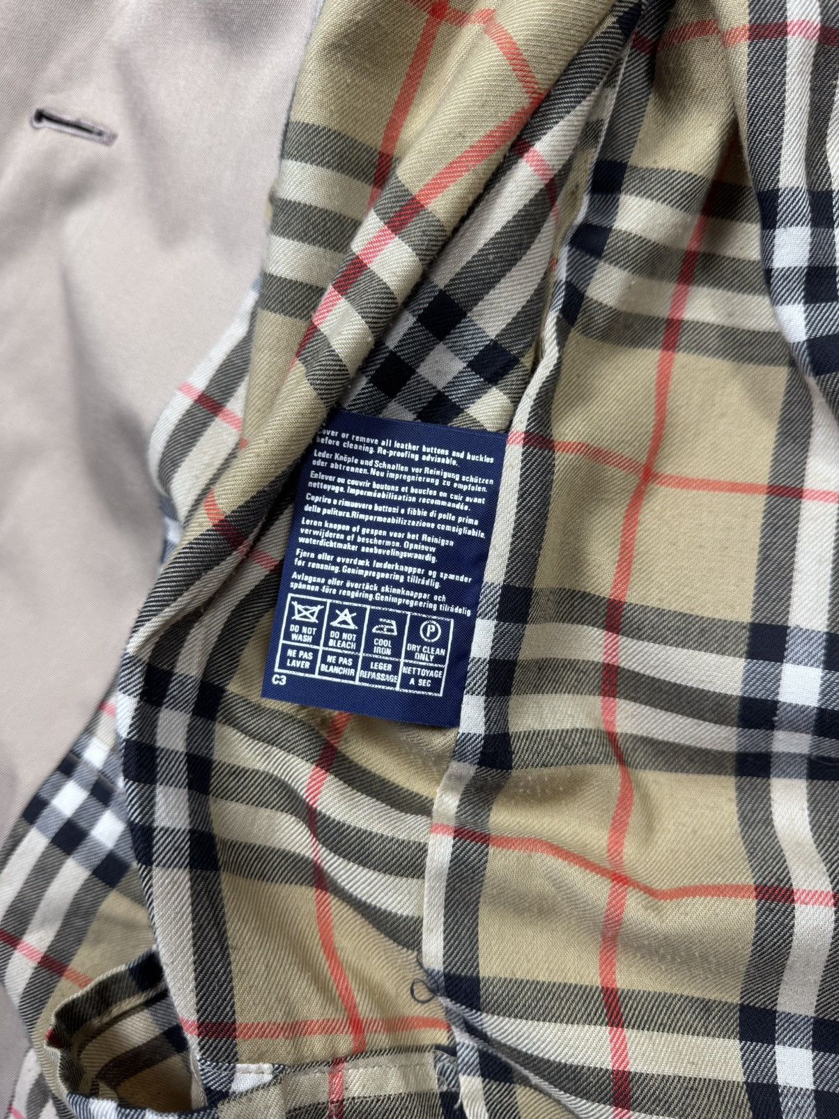 Burberry Burberrys’ Vintage Trench Coat — Classic British Style Size US L / EU 52-54 / 3 - 8 Thumbnail