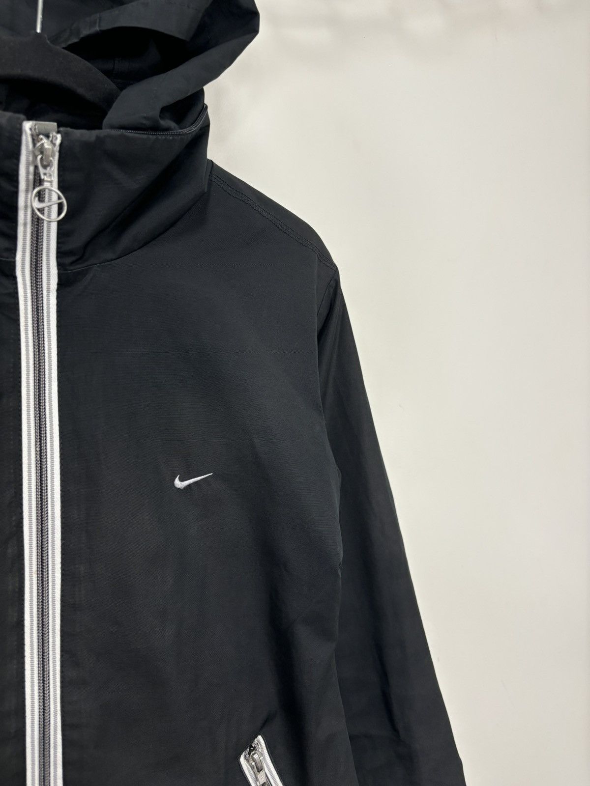 Nike Vintage Nike Y2K Women’s Black Swoosh Hype Jacket Size M / US 6-8 / IT 42-44 - 5 Thumbnail