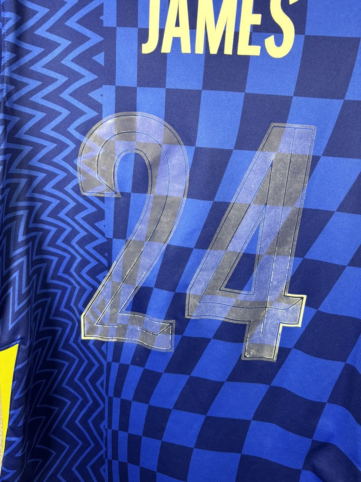 Nike JAMES Chelsea 2021/22 Nike Soccer Jersey Medium Size US M / EU 48-50 / 2 - 11 Thumbnail