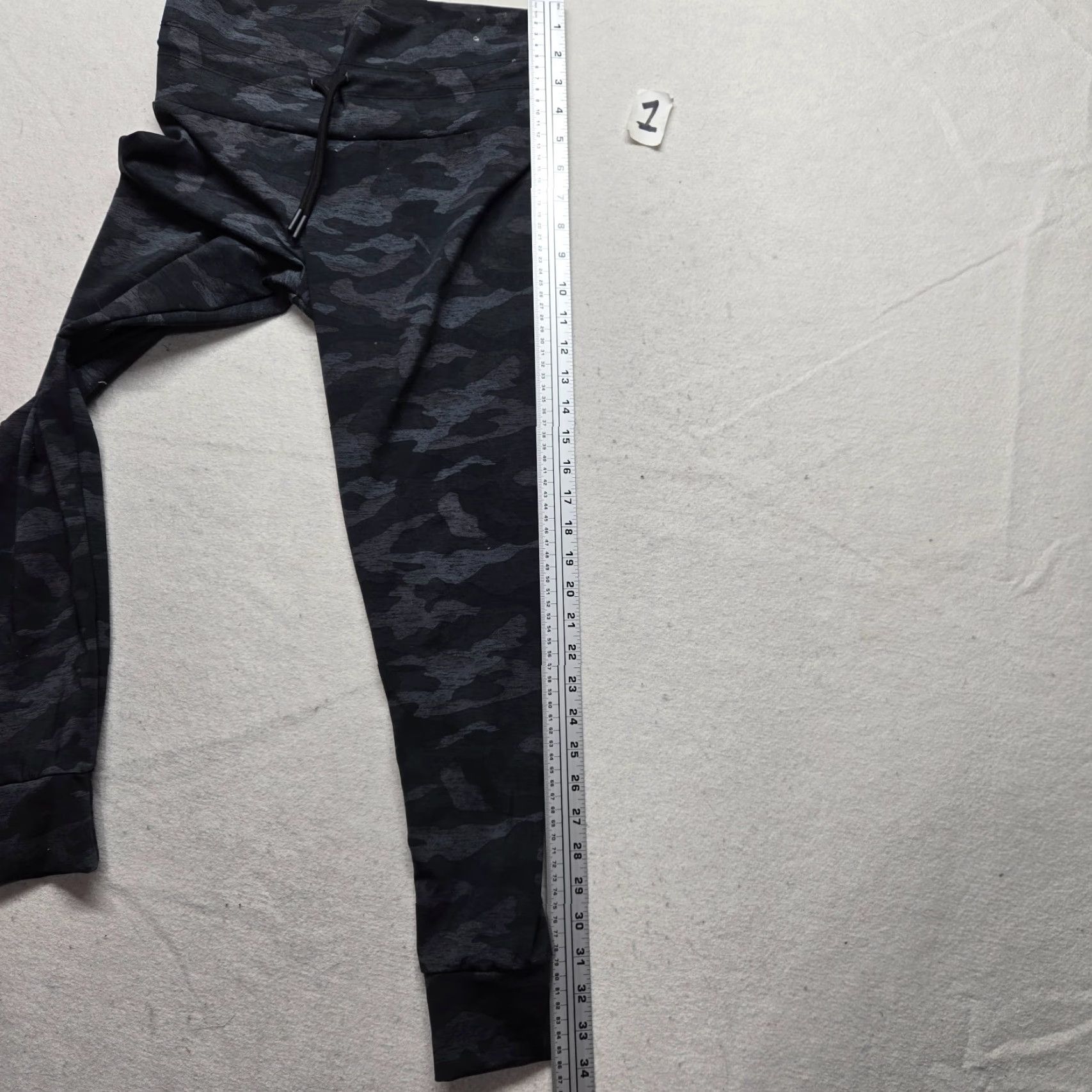 Vintage No Boundaries No Boundaries Black Camo Activewear Jogger Pants Drawstring Adult Women's S/M Size 32" / US 10 / IT 46 - 7 Thumbnail
