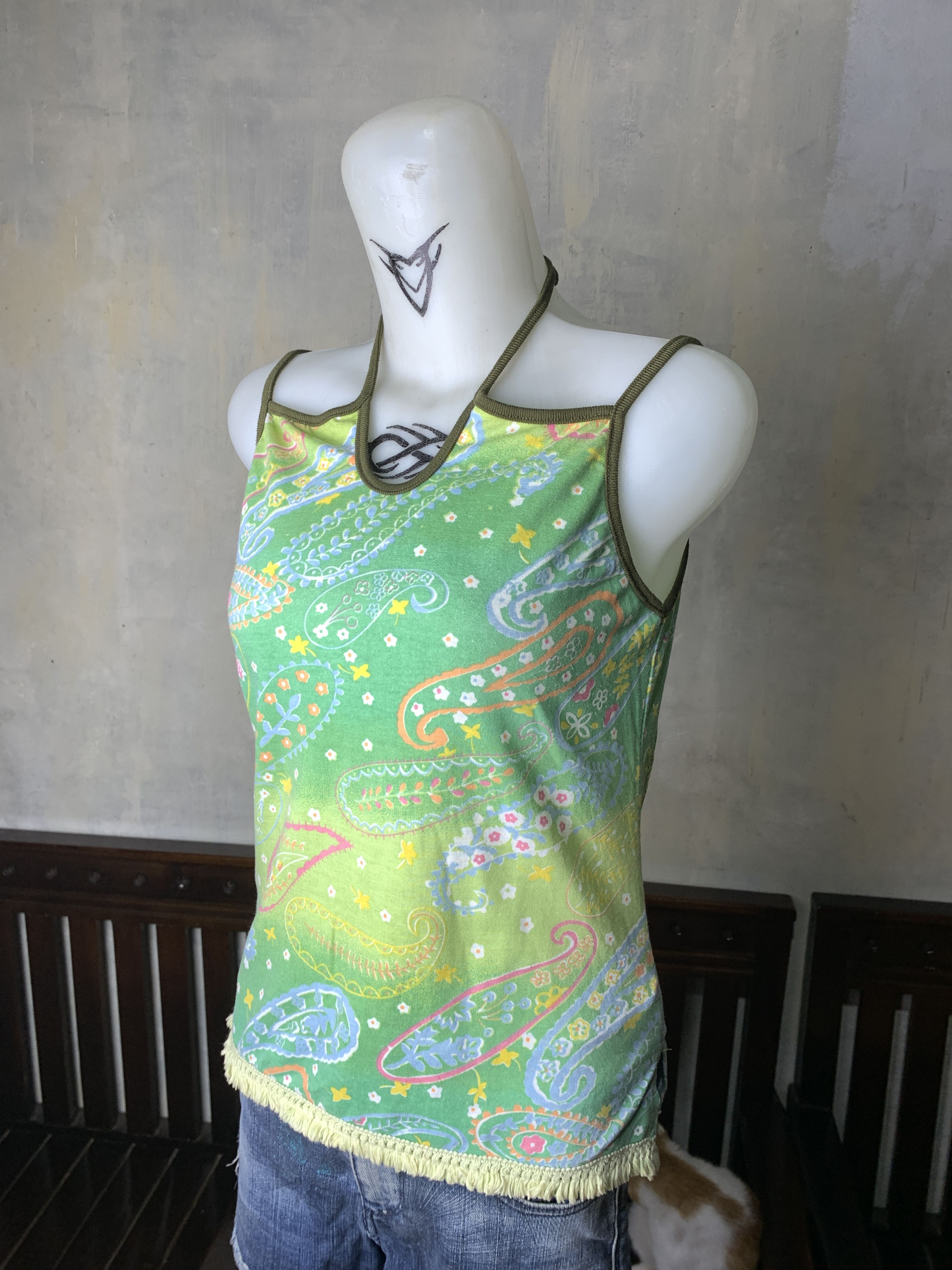 Japanese Brand Paisley Floral Gradiation Green Halter Cami Top (S) Size S / US 4 / IT 40 - 2 Thumbnail
