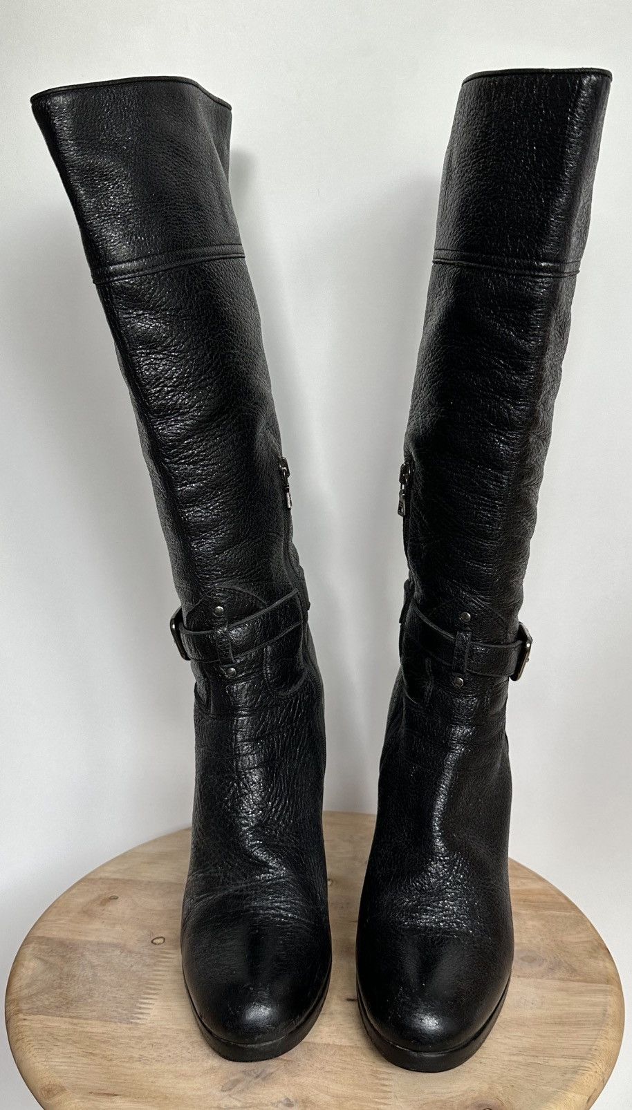 Prada Prada black glitter leather boots metal logo size EU 39 Size US 8 / IT 38 - 2 Thumbnail