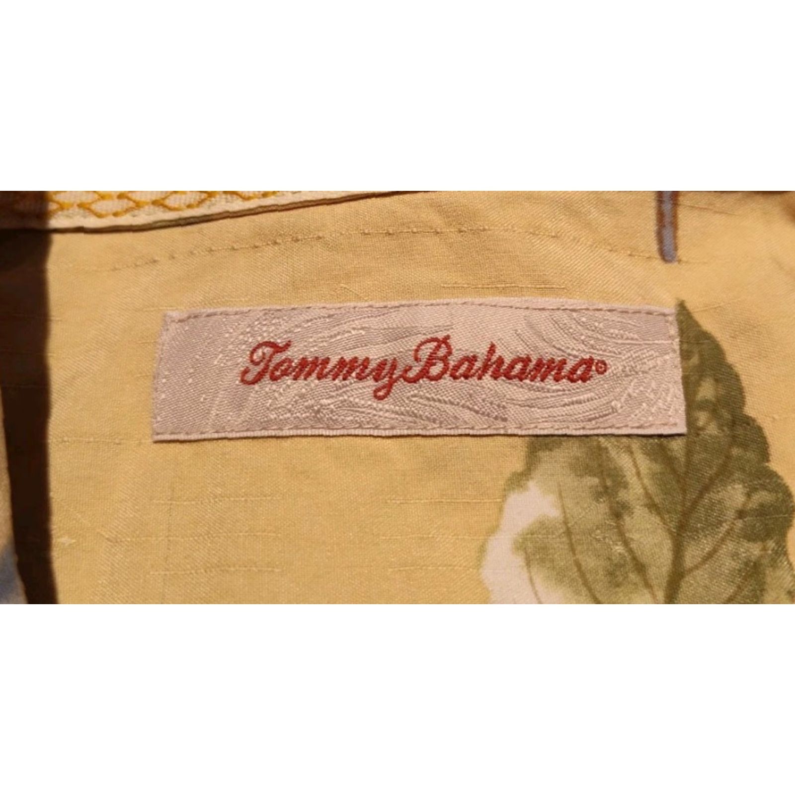 Tommy Bahama VINTAGE Tommy Bahama Camp Shirt Men XXL Yellow Silk Hawaiian Floral Short Sleeve Casual Size US XXL / EU 58 / 5 - 4 Thumbnail