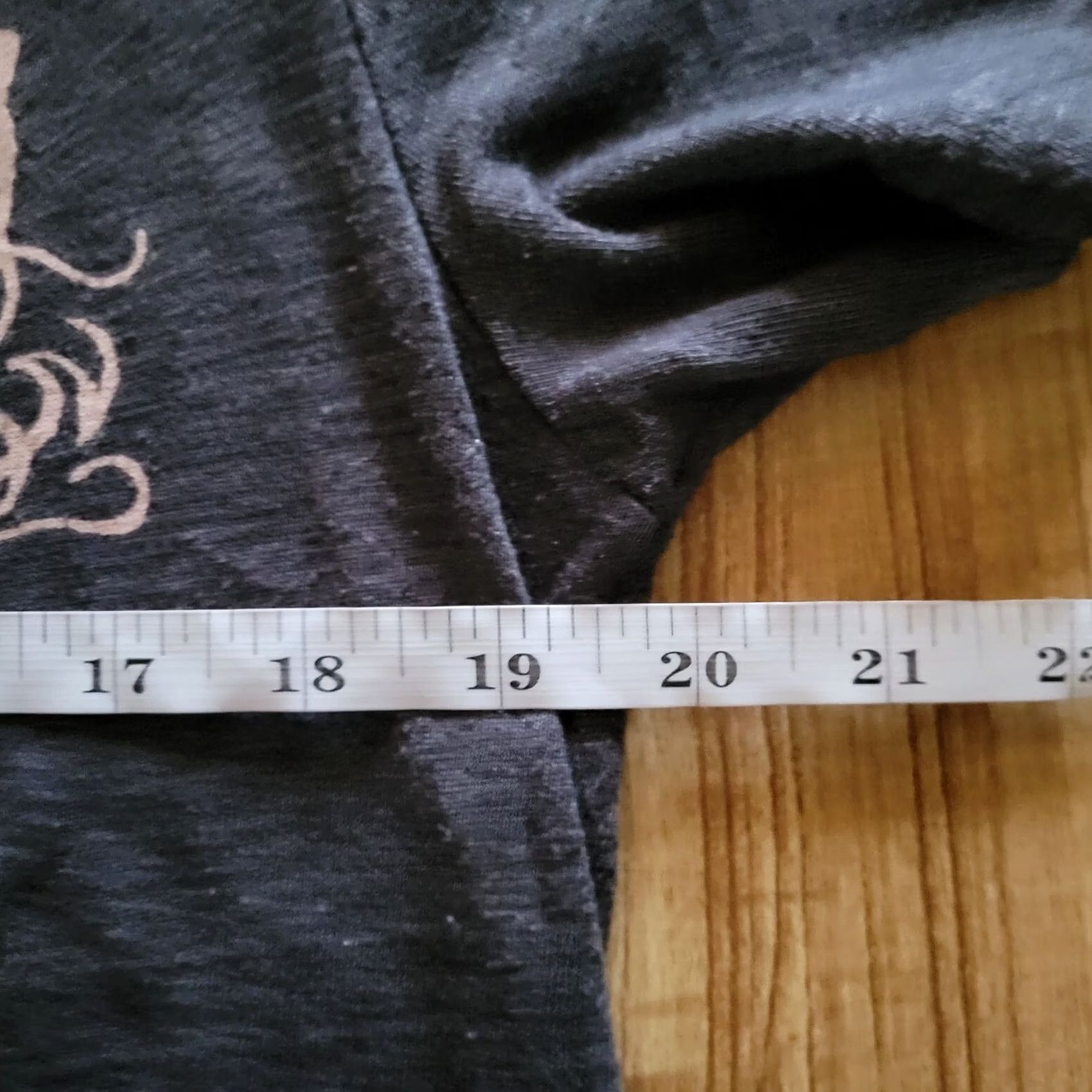 Lucky Brand Lucky Brand Top Shirt Mens M Gray Short Sleeve Crew Neck Too Young To Die Graphic Print Casual Everyday Vintage: No (end) Mens Size US M / EU 48-50 / 2 - 7 Thumbnail
