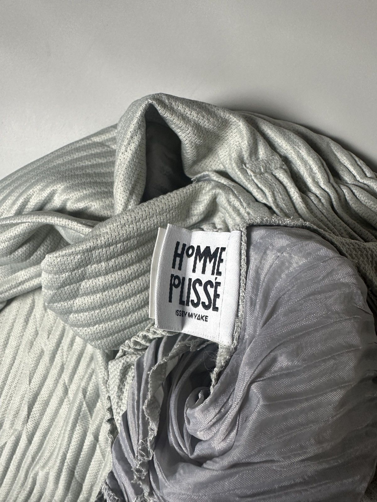Homme Plisse Issey Miyake × Issey Miyake Homme plisse — Casual pants Size US 26 / EU 42 - 6 Thumbnail