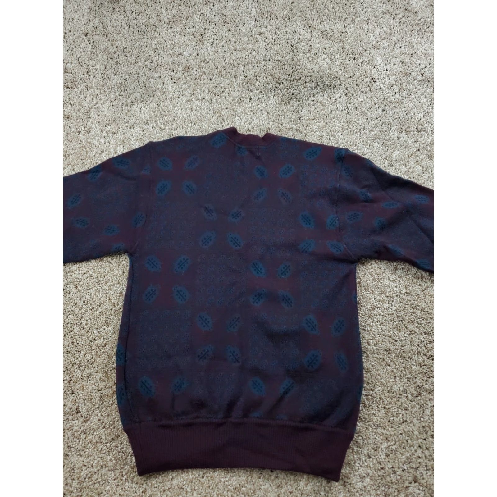 Vintage VINTAGE 90s Sweater Large Womens Blue Turtle Print Wool V-Neck Pockets Size L / US 10 / IT 46 - 6 Thumbnail