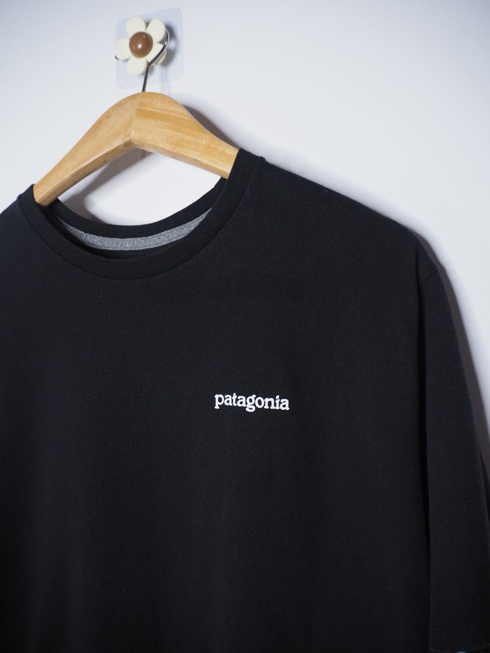 Patagonia Patagonia Mens L Fitz Roy Horizons Responsibili-Tee Size US L / EU 52-54 / 3 - 3 Thumbnail