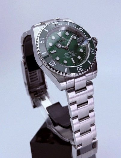 Japanese Brand Seiko Mod Submariner Date Hulk Green Oyster Steel Watch NH35 Size ONE SIZE - 3 Thumbnail