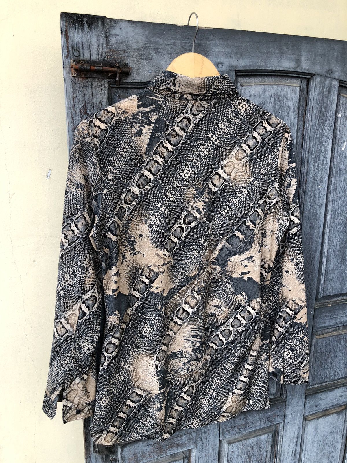 Vintage Demian Snake Skin Asian Style Korean & Japanese Vintage Size L / US 10 / IT 46 - 13 Thumbnail
