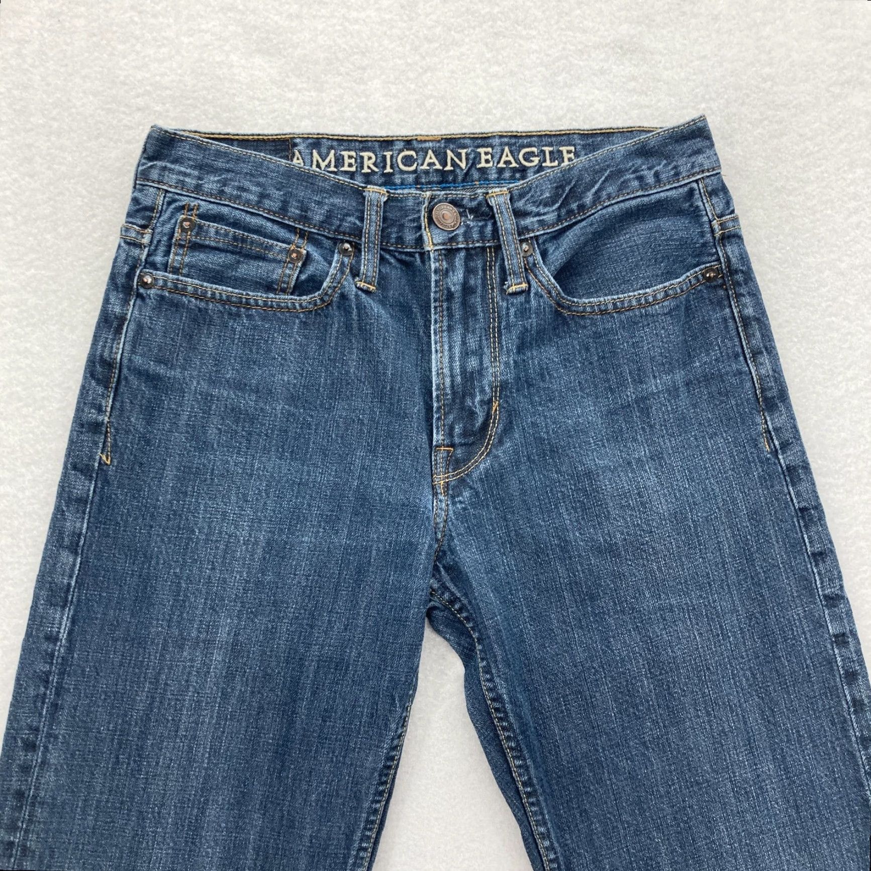 Vintage VINTAGE American Eagle Jeans Mens 28x30 Blue Relaxed Fit Denim Straight Leg Medium Wash Mens Jeans Size US 28 / EU 44 - 2 Thumbnail
