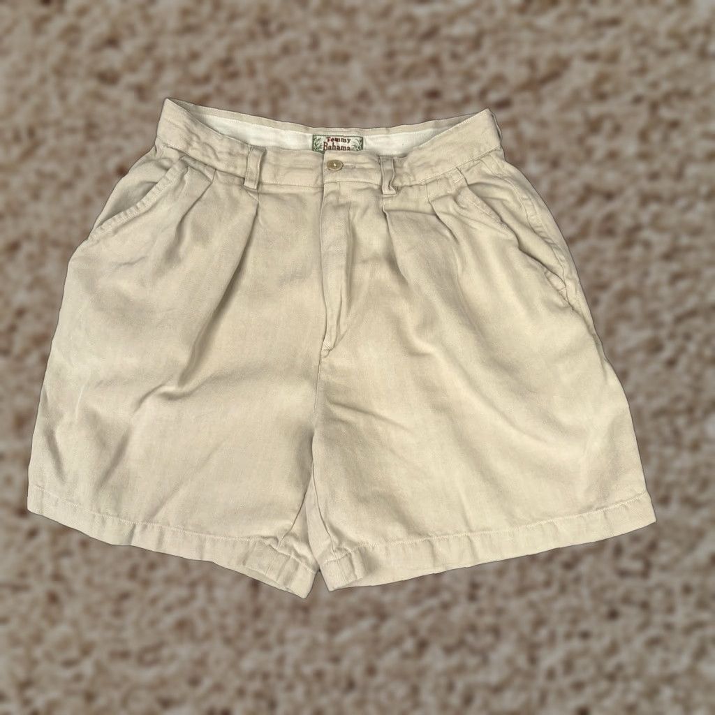 Tommy Bahama Tommy Bahama Shorts Women 8 Beige Silk Pleated Front Bermuda Casual Resort Herringbone Pockets 6 In Inseam High Rise Size 30" / US 8 / IT 44 - 1 Thumbnail