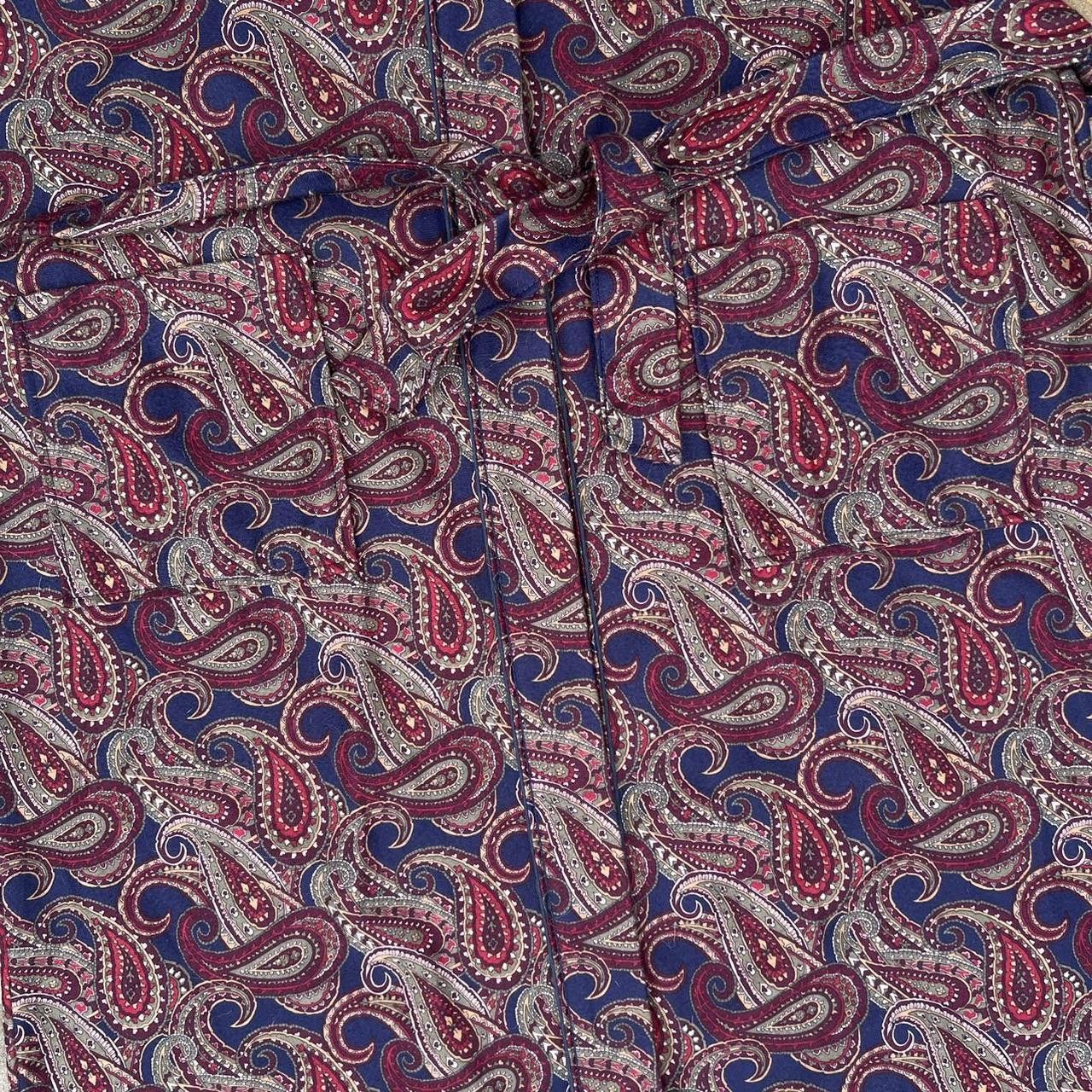 Vintage Vintage 90s Burgundy Paisley Robe Made in USA Size ONE SIZE - 6 Thumbnail
