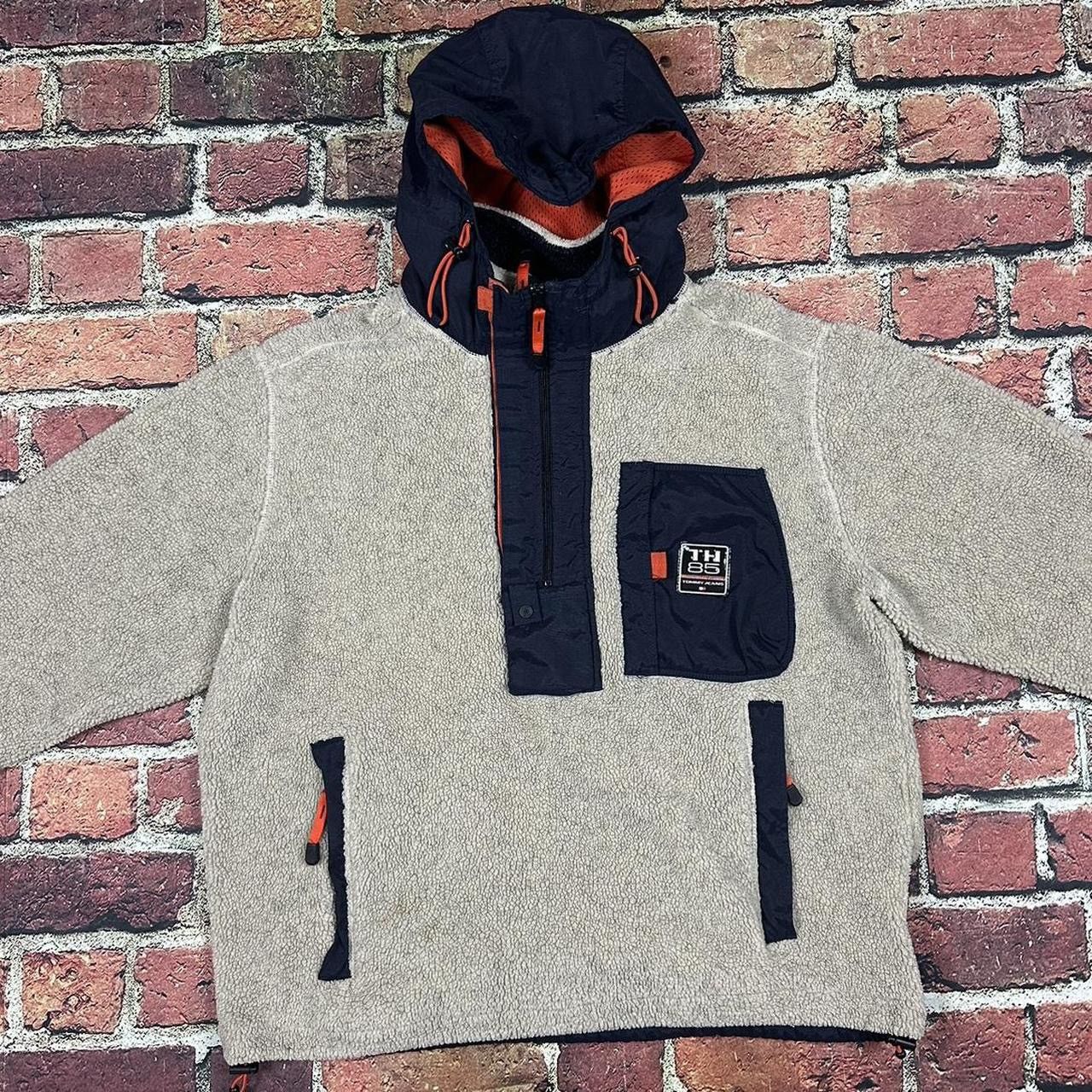 Tommy Hilfiger Vintage Tommy Hilfiger Oatmeal Deep Pile Hood Fleece Anorak Size US XL / EU 56 / 4 - 2 Thumbnail