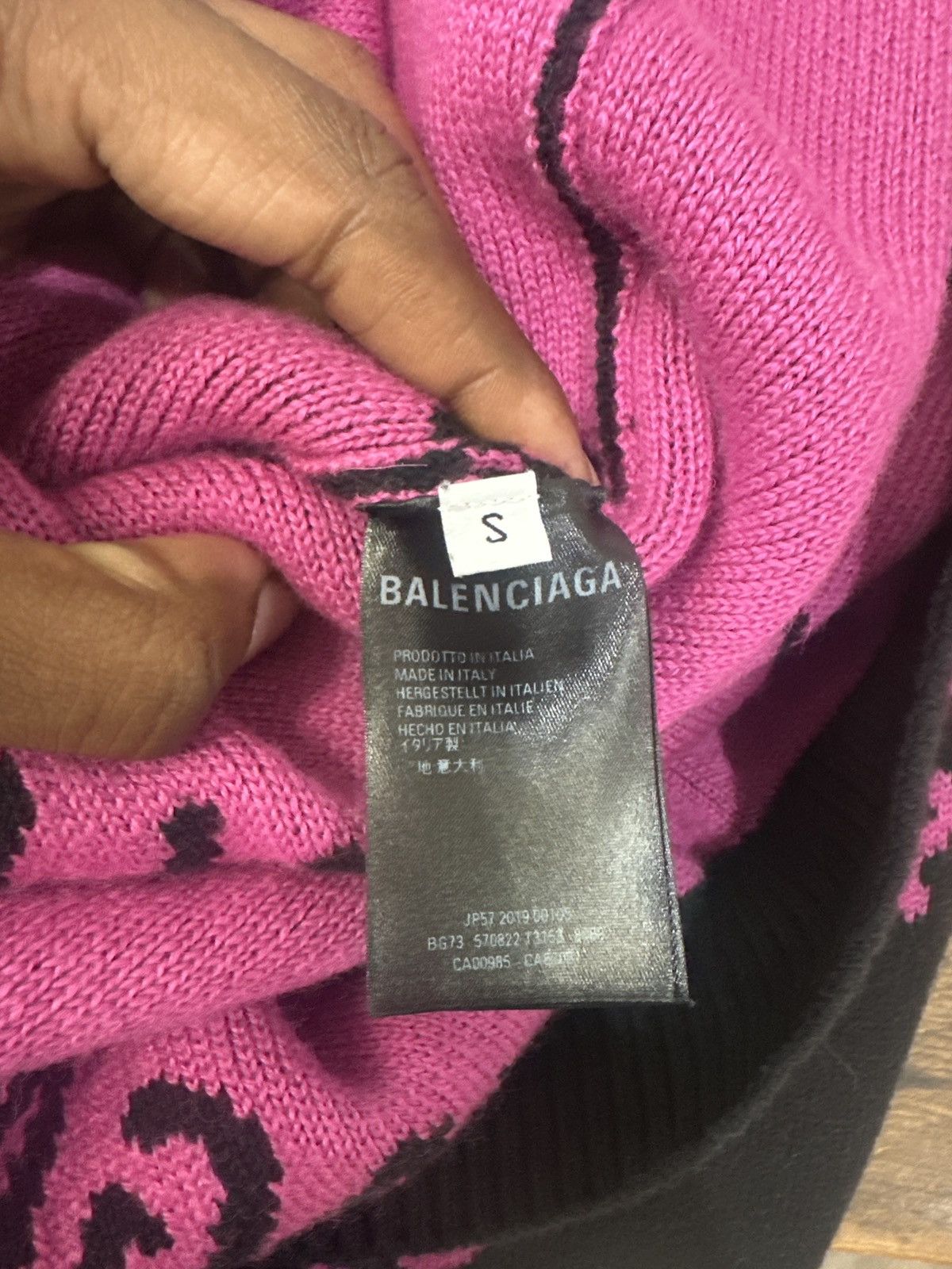 Balenciaga Balenciaga Allover Logo Sweater Size US S / EU 44-46 / 1 - 6 Thumbnail