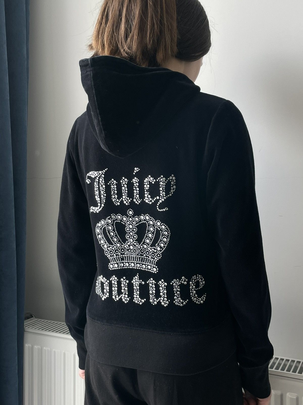 Juicy Couture Y2K Vintage Juice Couture 00’s Black Velour Zip Hoodie RARE Size M / US 6-8 / IT 42-44 - 3 Thumbnail