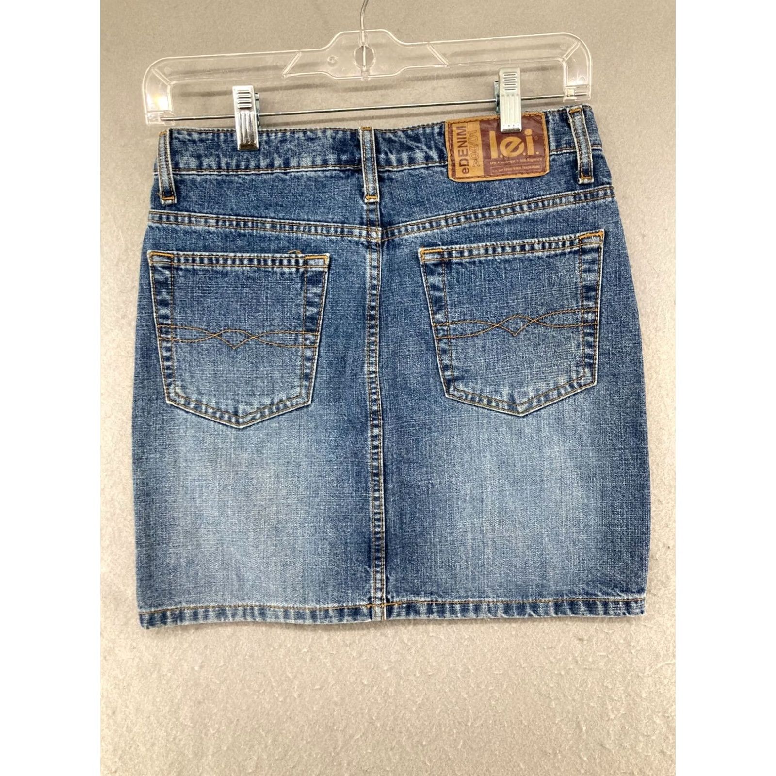 Vintage LEI Skirt Womens Denim Mini Blue Vintage Cotton Mexico Made 1 Short 90s Retro Pockets Size 25" / US 0 / IT 36 - 6 Thumbnail