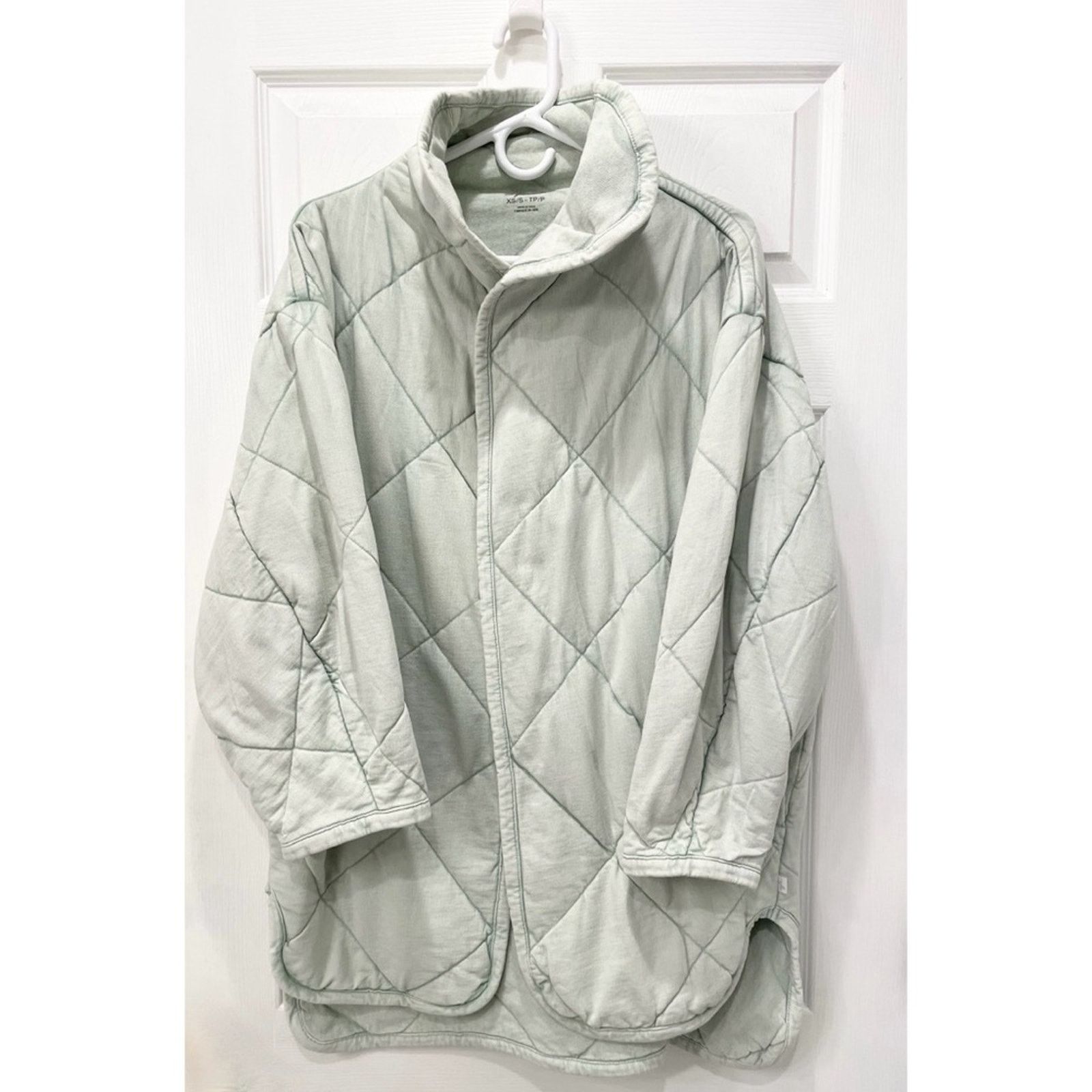 Urban Outfitters Urban Outfitters 🌺 Out From Under Aurora Quilted Jacket Size S / US 4 / IT 40 - 1 Thumbnail