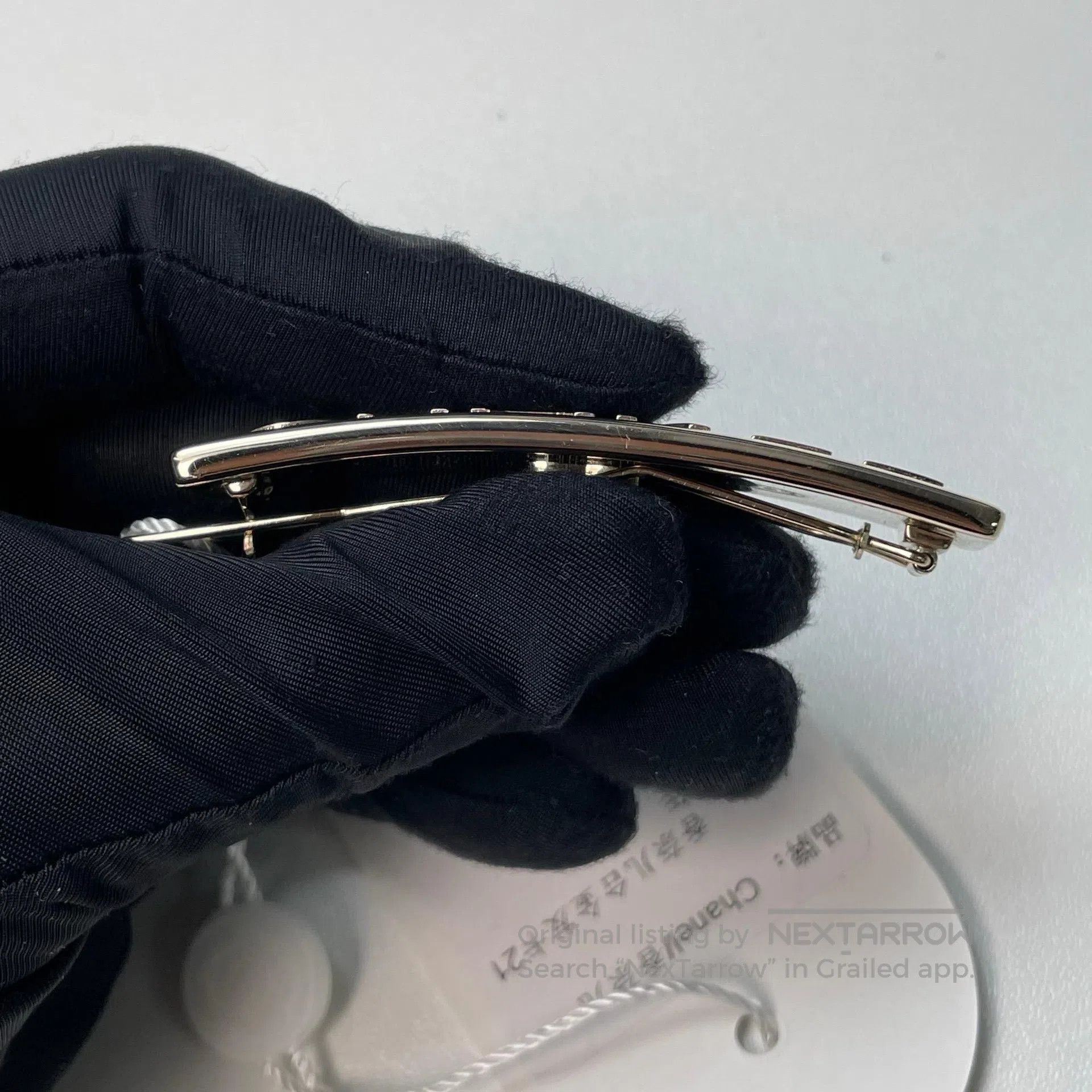 Chanel Chanel Logo hairpin with full diamonds, silver barrette| Size ONE SIZE - 4 Thumbnail