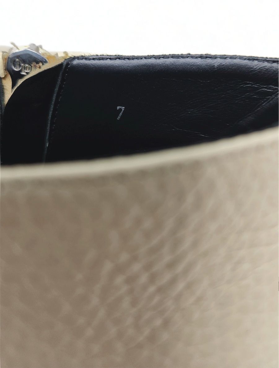 Everlane Everlane The Boss Bootie Italian Leather Pointed Ankle Sz 7 Size US 7 / IT 37 - 9 Thumbnail