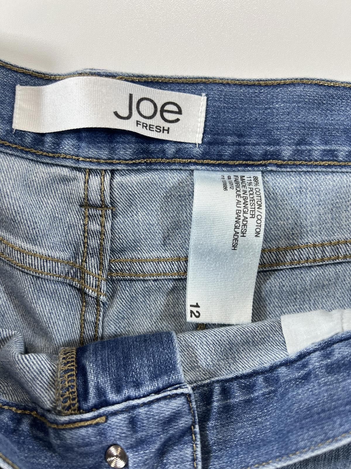 Other Joe's Jeans Light Wash Denim Shorts Size 34" / US 12 / IT 48 - 4 Thumbnail