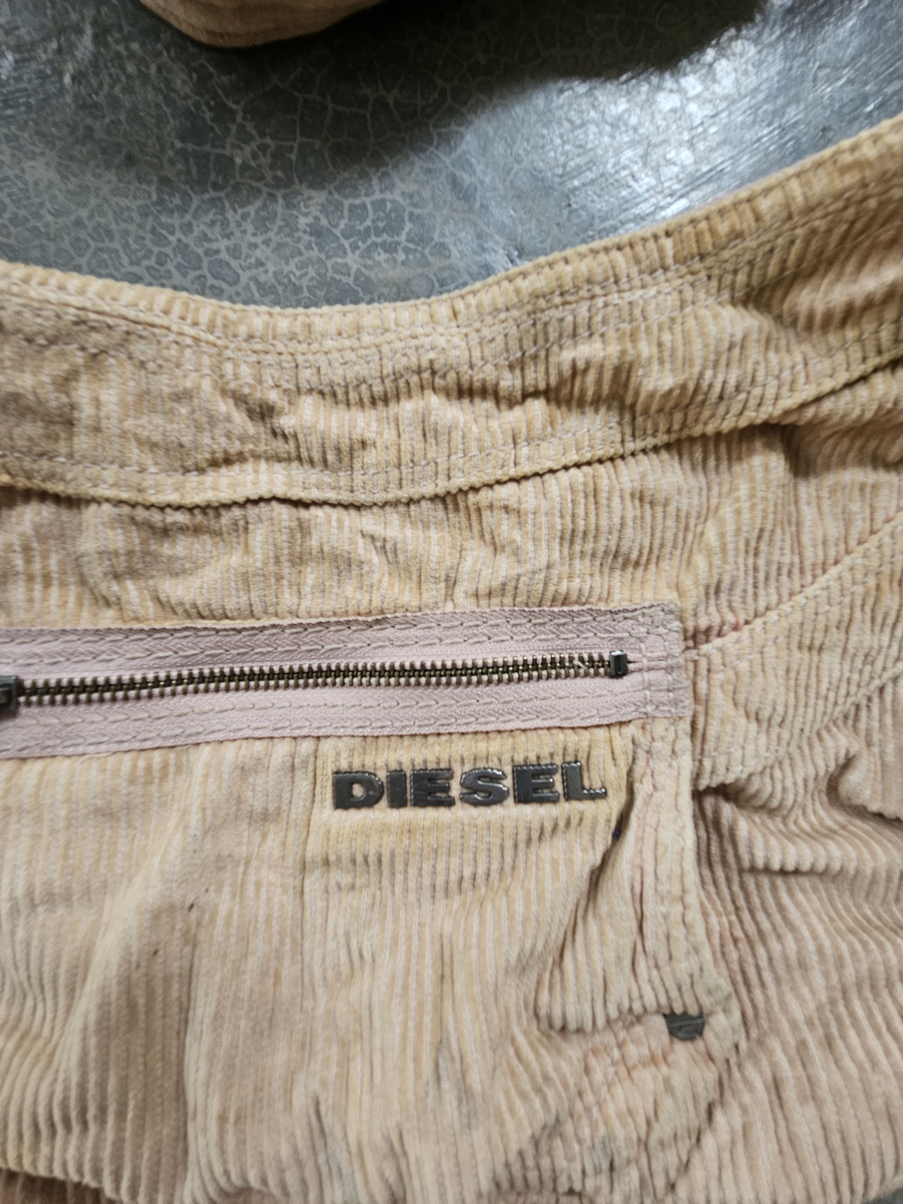 Diesel VTG DIESEL banana corduroy bag Size ONE SIZE - 11 Thumbnail