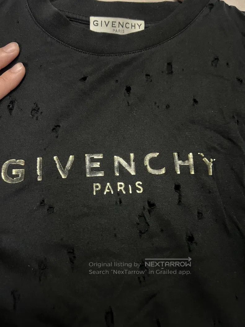 Givenchy Givenchy Small Ripped, Gold Foil Damaged Logo Short Sleeve Size US L / EU 52-54 / 3 - 7 Thumbnail
