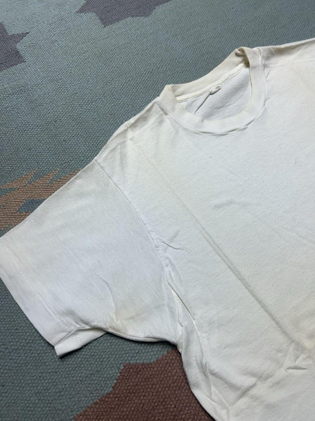 Vintage Vintage 70s blank white t shirt fruit of the loom cotton L Size US L / EU 52-54 / 3 - 6 Thumbnail