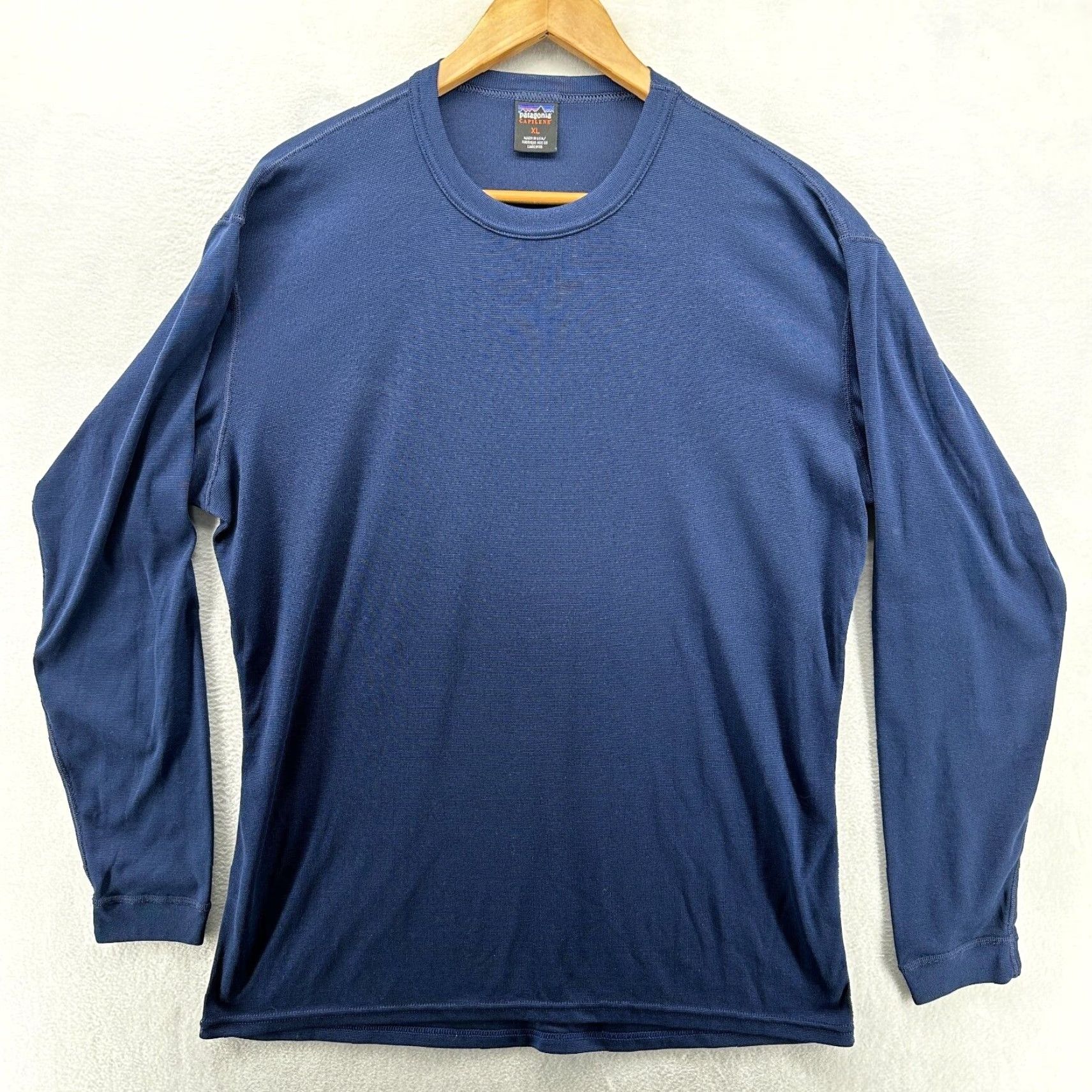Patagonia Patagonia Capilene Pullover T-Shirt Blue XL Long Sleeve Crew Neck Men Shirt Winter Regular Comfort Pullover Solid Classic Size US XL / EU 56 / 4 - 2 Thumbnail