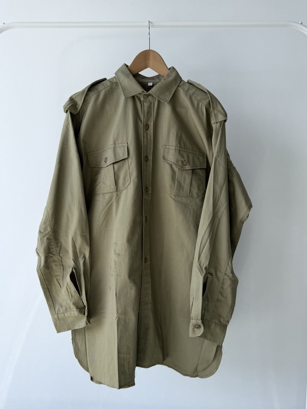 Vintage Vintage 1964 Dated German Military Long Shirt Size US L / EU 52-54 / 3 - 8 Thumbnail