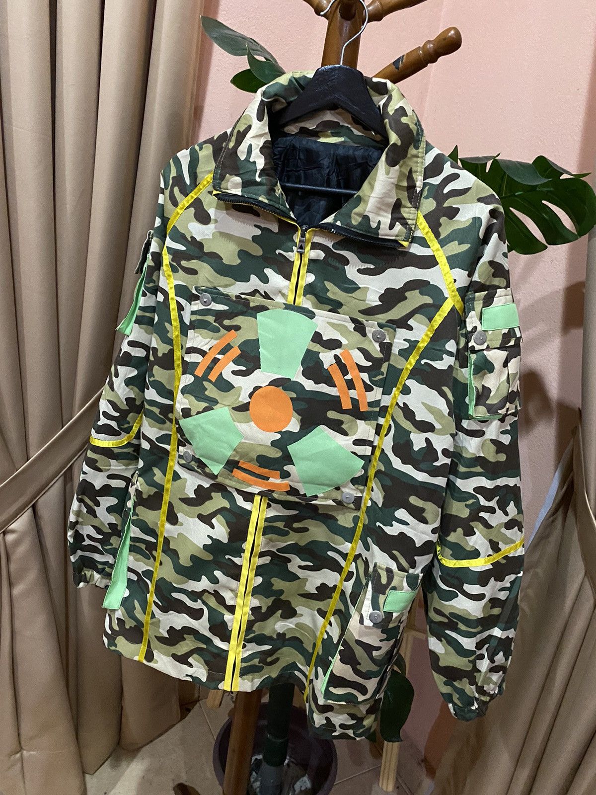 Other Camouflage Utility Jacket with Neon Accents Unique Outerwear Size US M / EU 48-50 / 2 - 2 Thumbnail