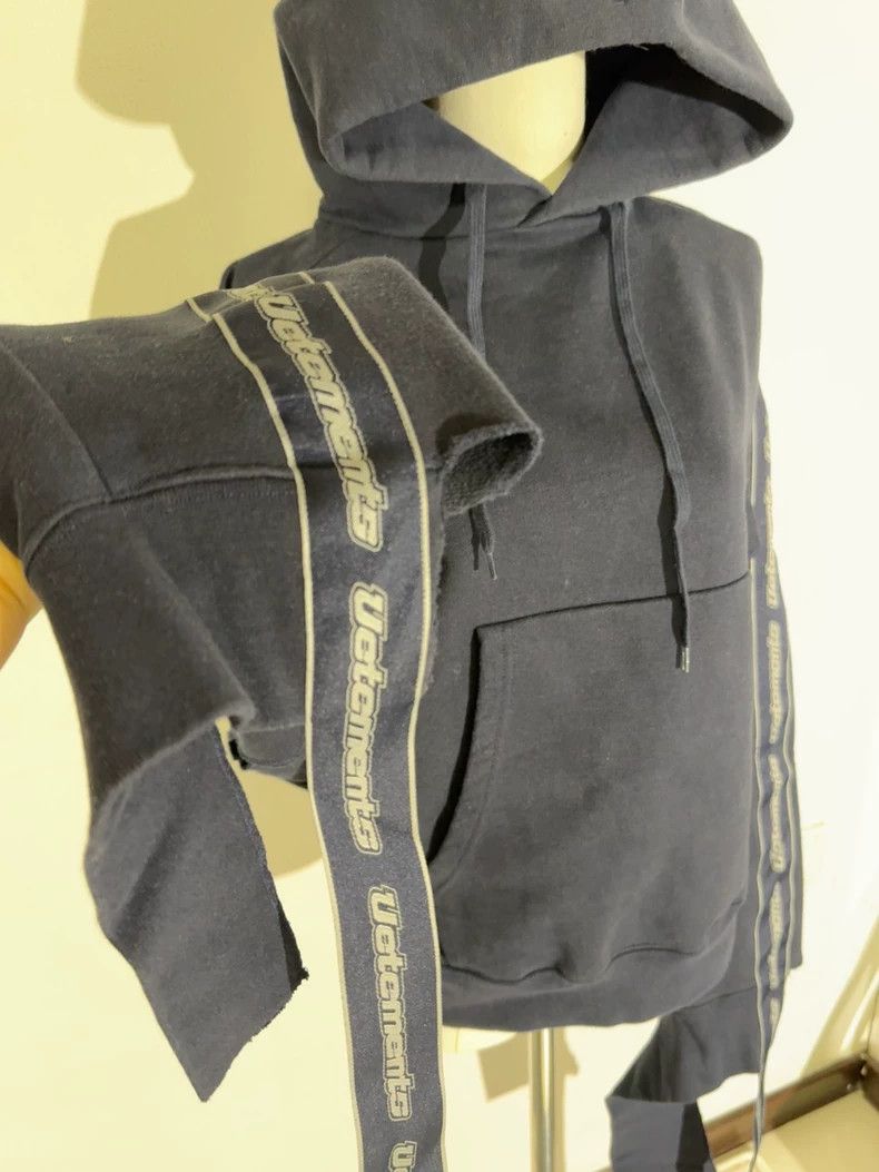 Vetements Vetements Sweatshirt Size US M / EU 48-50 / 2 - 3 Thumbnail