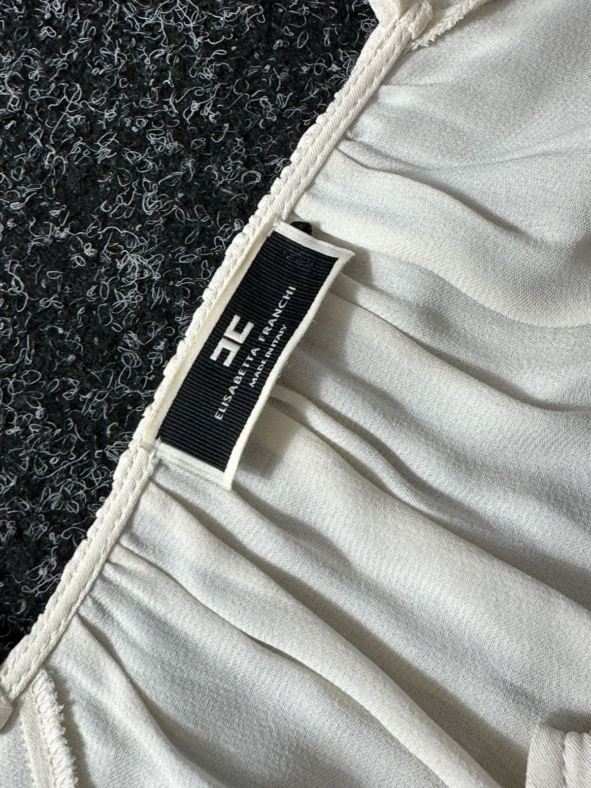 Elisabetta Franchi 🚨Elisabetta Franchi VINTAGE LUXURY LIGHT T-shirt longsleeve Size M / US 6-8 / IT 42-44 - 5 Thumbnail
