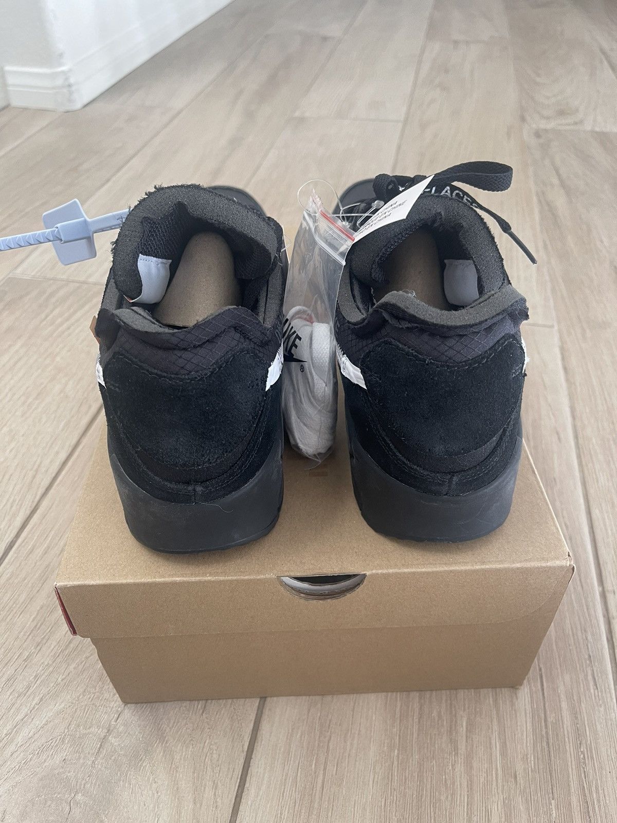 Nike × Off-White The 10: Nike Air Max 90 Black Size US 11 / EU 44 - 4 Thumbnail