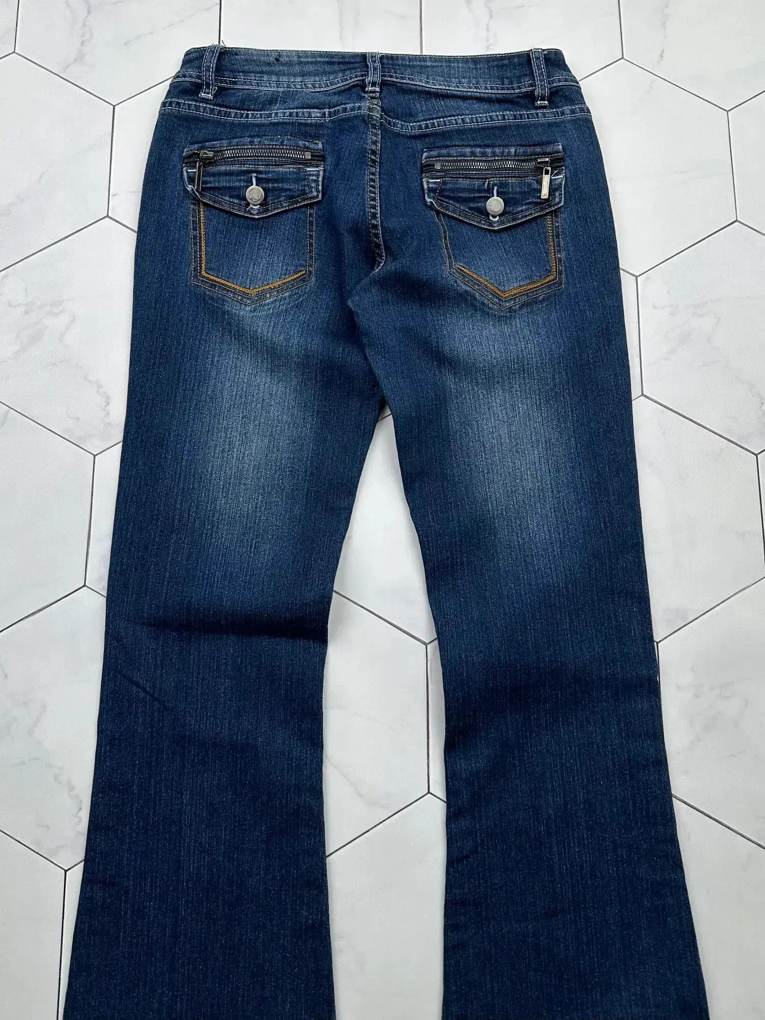 Vintage Vintage Flare Jeans E2(B8) Size 27" / US 4 / IT 40 - 5 Thumbnail