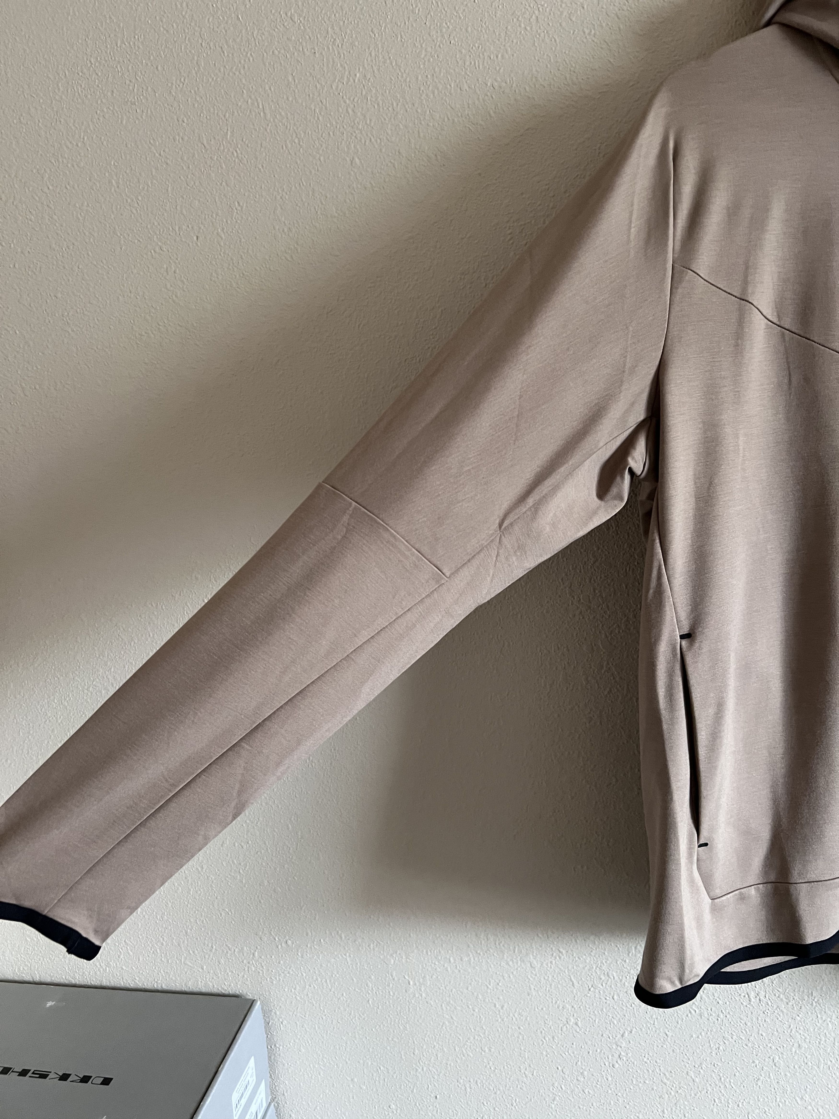 Nike Nike Tech Fleece Full Zip Sweatshirt in Khaki Size US L / EU 52-54 / 3 - 4 Thumbnail