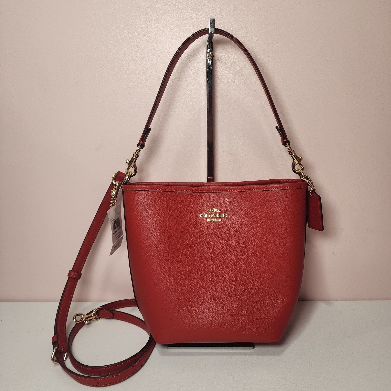 Coach NWT COACH CT801 City Bucket Leather Bag Purse Bold Red/ Gold Size ONE SIZE - 1 Thumbnail
