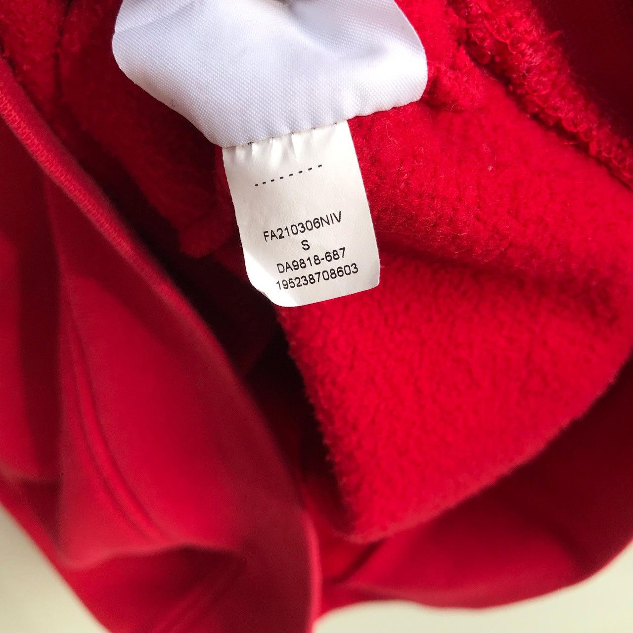 Jordan Brand Micheal Jordan Pullover Hoodie Size US S / EU 44-46 / 1 - 8 Thumbnail