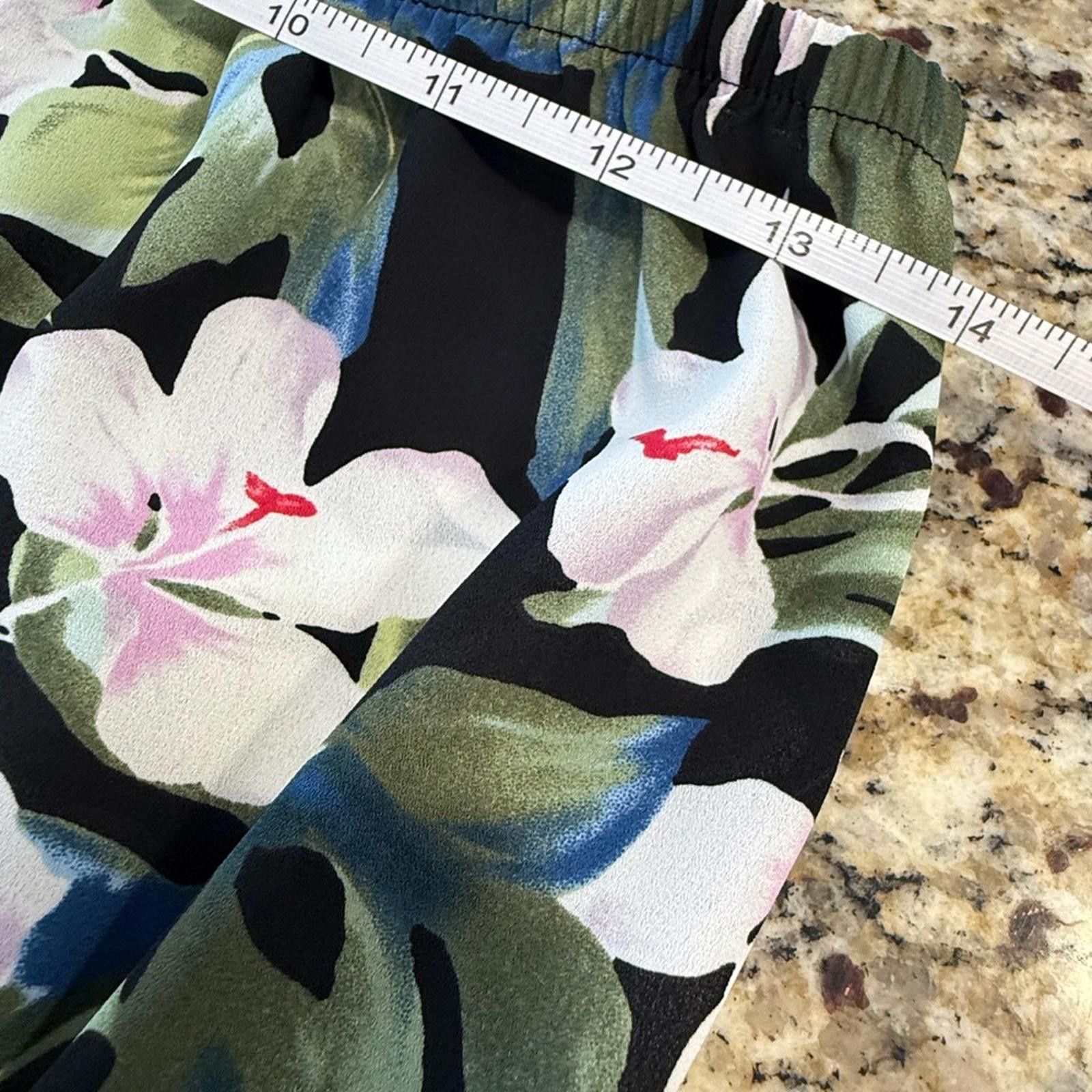 Other Show Me Your MuMu Estelle Jumpsuit tropical floral SZ SM Size 28" / US 6 / IT 42 - 7 Thumbnail