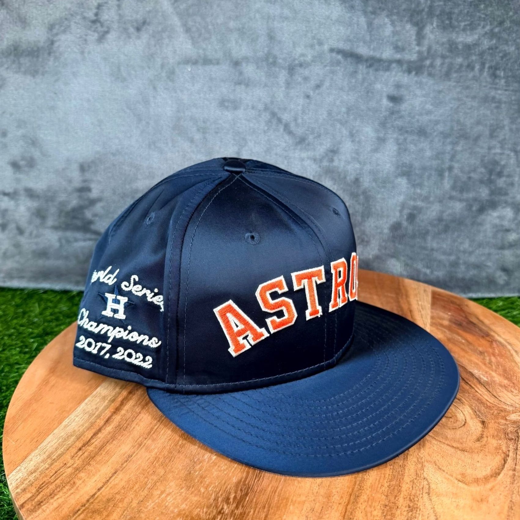 New Era VINTAGE: No Era Astros Hat Mens One Size Navy Blue Satin Snapback NWT Size ONE SIZE - 2 Thumbnail
