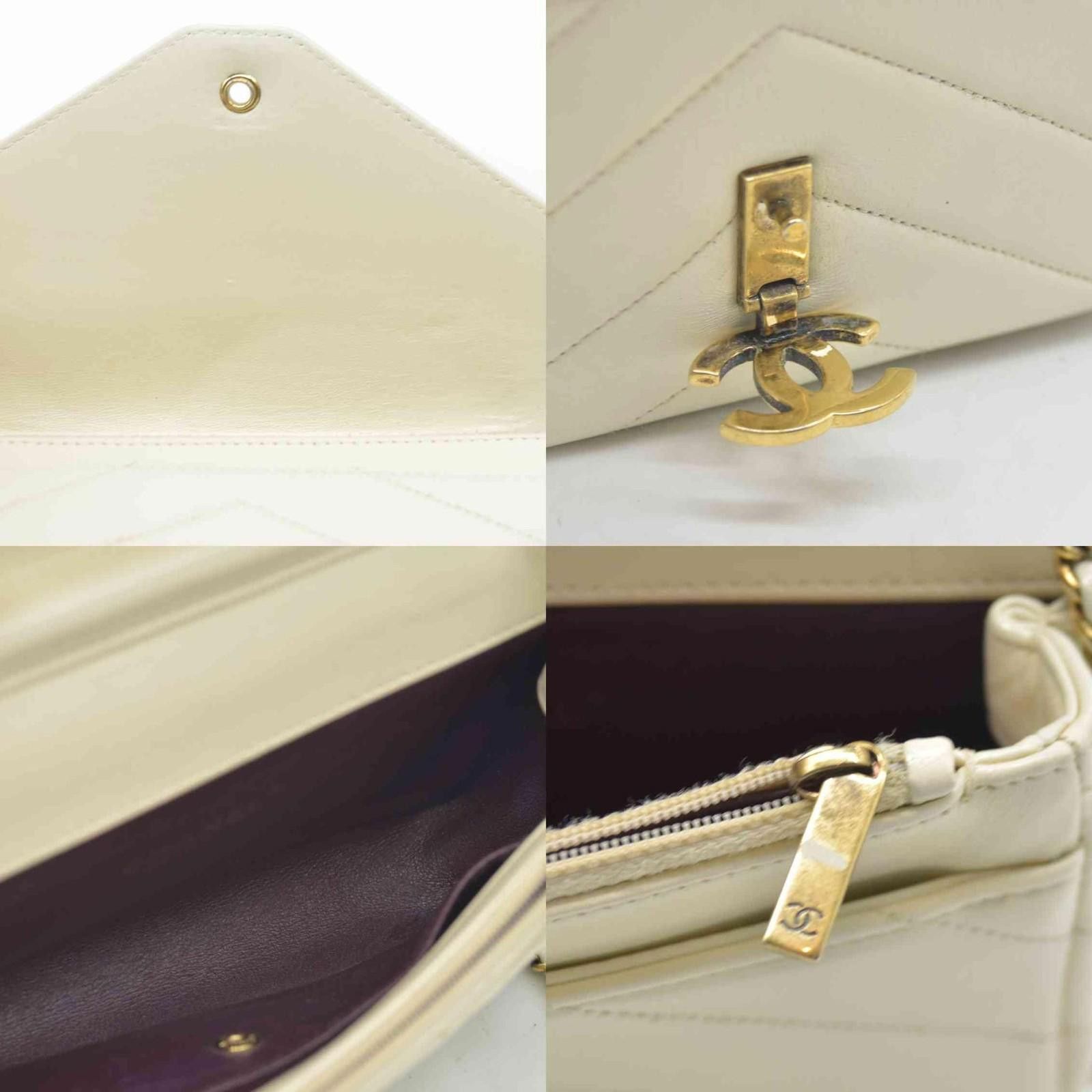 Chanel 2016 Chanel Ivory Chevron Quilted Leather Paris-Seoul Coco Size ONE SIZE - 6 Thumbnail