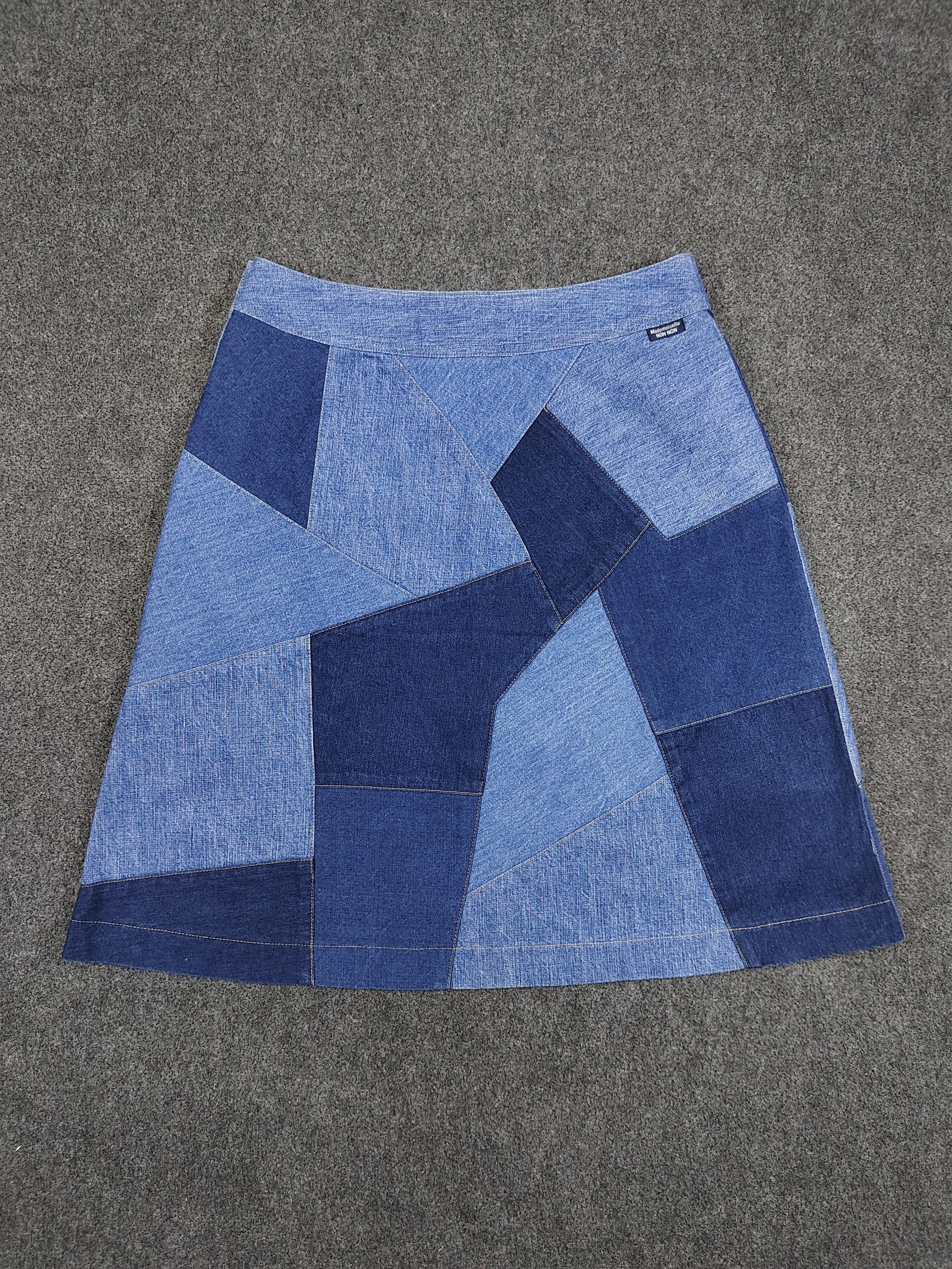 Mademoiselle Non Non Mademoiselle Non Non 🇯🇵 Mosaic Pacthwork Panel Denim Skirt Size 30" / US 8 / IT 44 - 3 Thumbnail