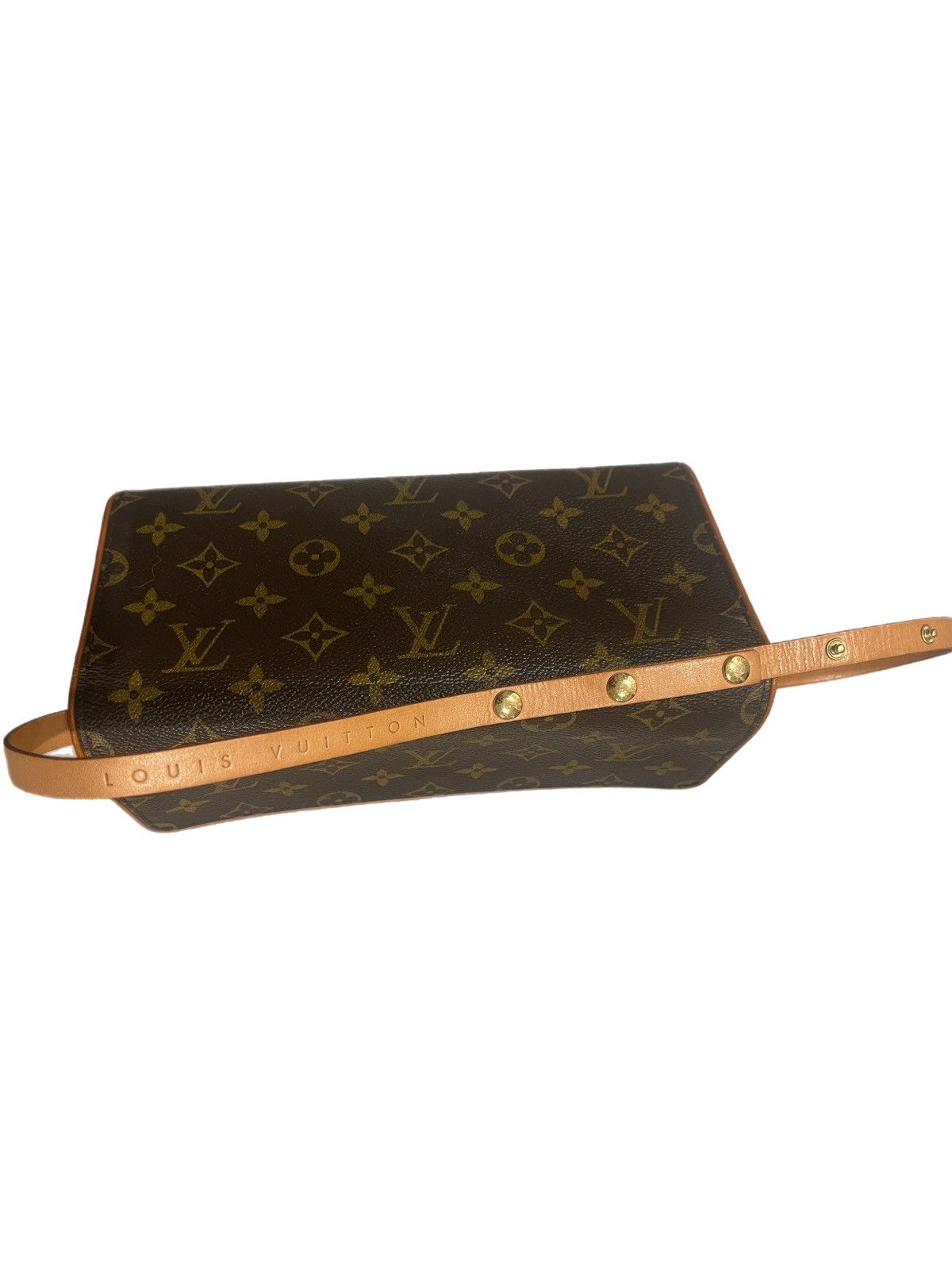 Louis Vuitton Louis Vuitton Size ONE SIZE - 2 Thumbnail