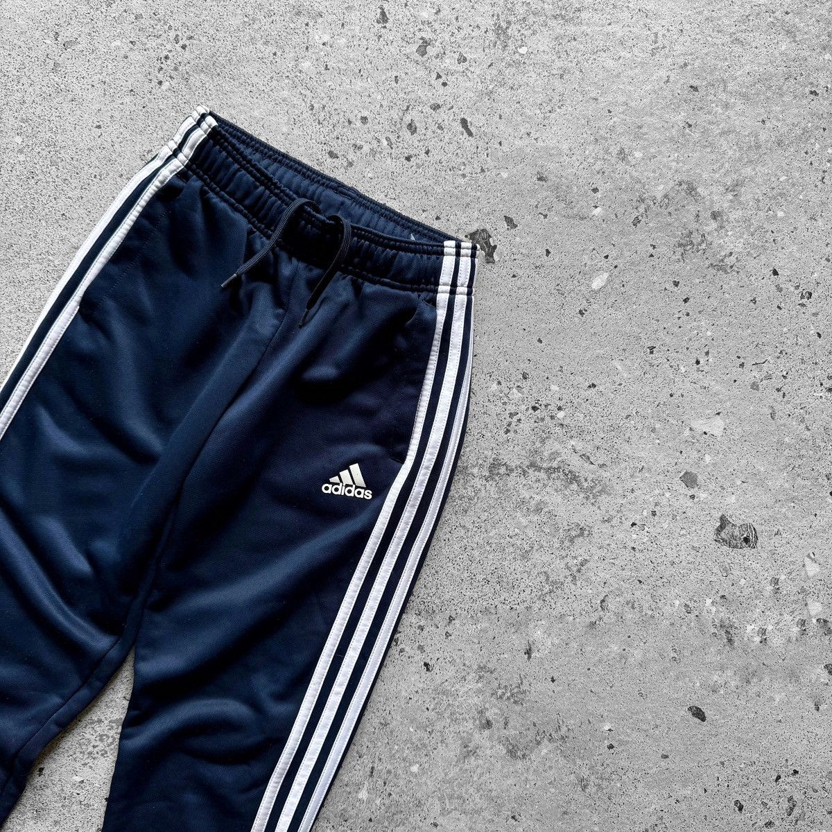 Adidas Adidas Kids Boys Blue Track Pants 3-Stripes Small Logo Size US 26 / EU 42 - 2 Thumbnail