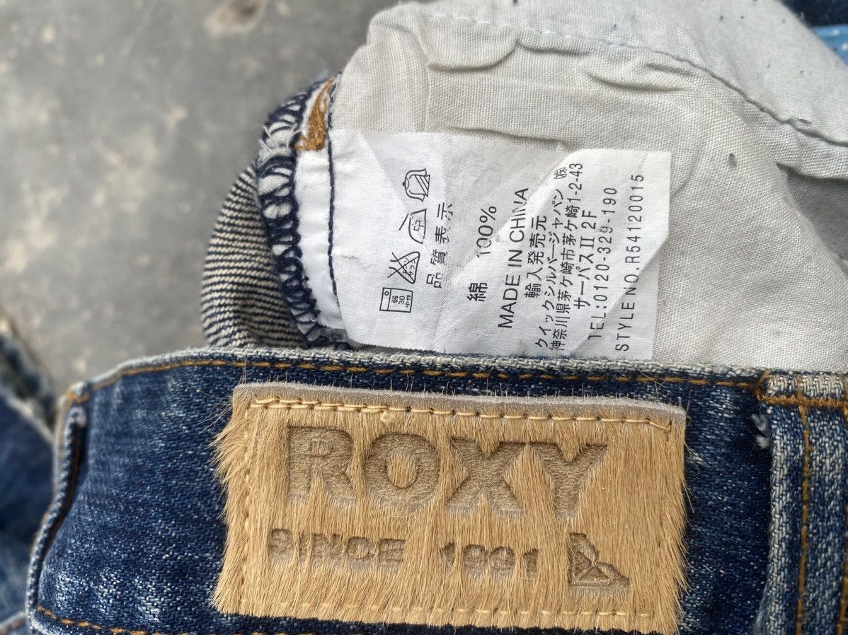 Quiksilver Iconic Y2K ROXY Repaired Flare Jeans Size 28" / US 6 / IT 42 - 15 Thumbnail
