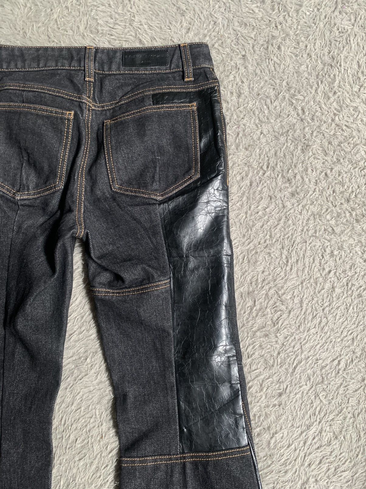 Designer × Japanese Brand × Sonia Rykiel Sonia Rykiel Hybrid Leather Distreesed Flare Denim Pant Size 27" / US 4 / IT 40 - 11 Thumbnail