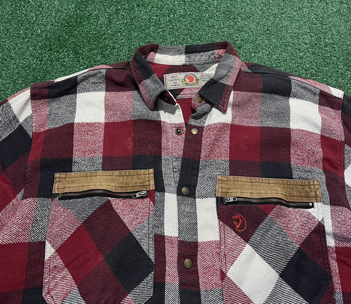 Fjallraven × Vintage Fjallraven Overshirt Jacket Flannel Vintage 90s Outdoor Size US L / EU 52-54 / 3 - 3 Thumbnail
